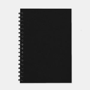 Cahier recycle noir 180x250 pages lignées